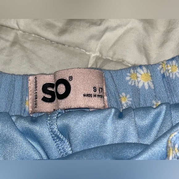 Girls Size 7 Clothing Lot (4 Pieces) - Picture 6 of 11